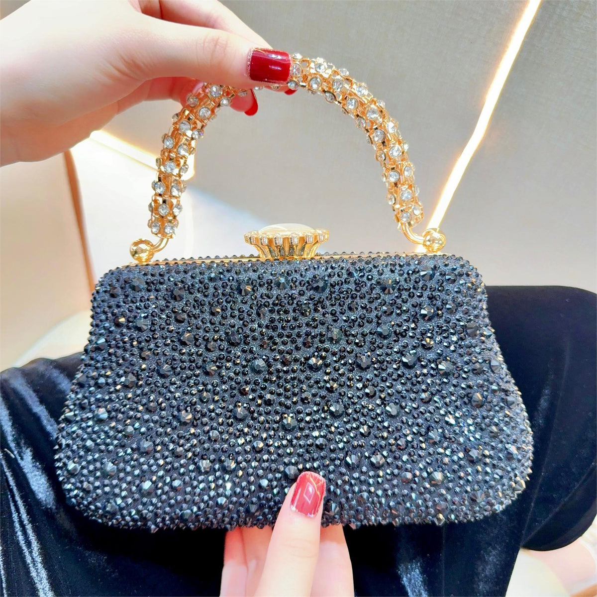 New Foreign Trade Exquisite Evening Bag Diamond Clutch Bag Women's Cheongsam Bag Celebrity Banquet Handbag Rhinestone