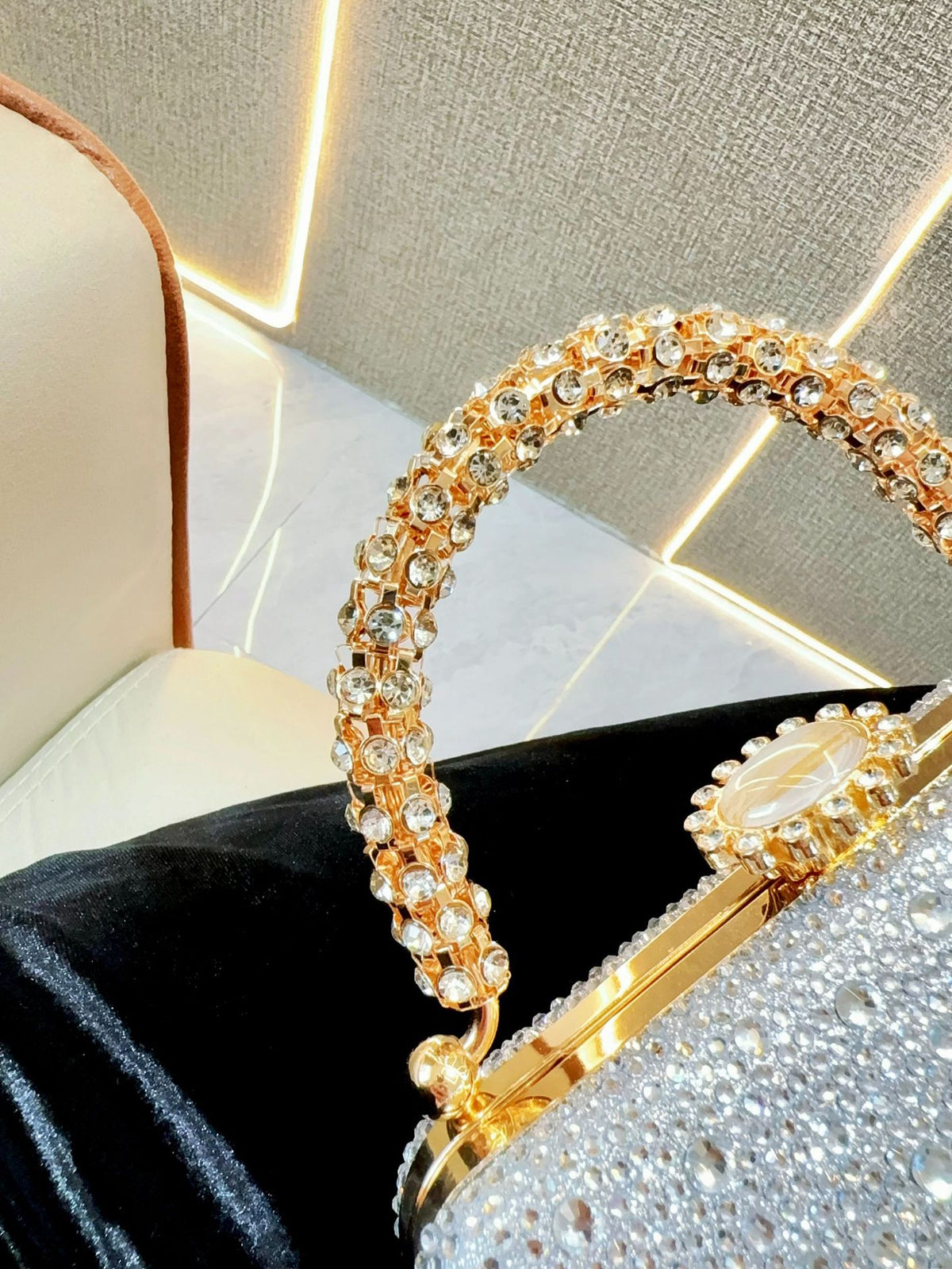 New Foreign Trade Exquisite Evening Bag Diamond Clutch Bag Women's Cheongsam Bag Celebrity Banquet Handbag Rhinestone